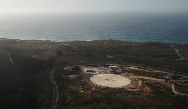 Новые горизонты SpaceX: ступень вернули к месту старта – видео