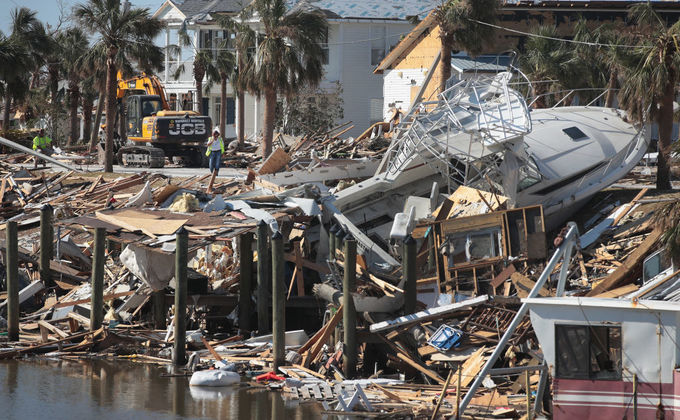 Смертоносный ураган Майкл в США: погибли уже 36 человек - фото