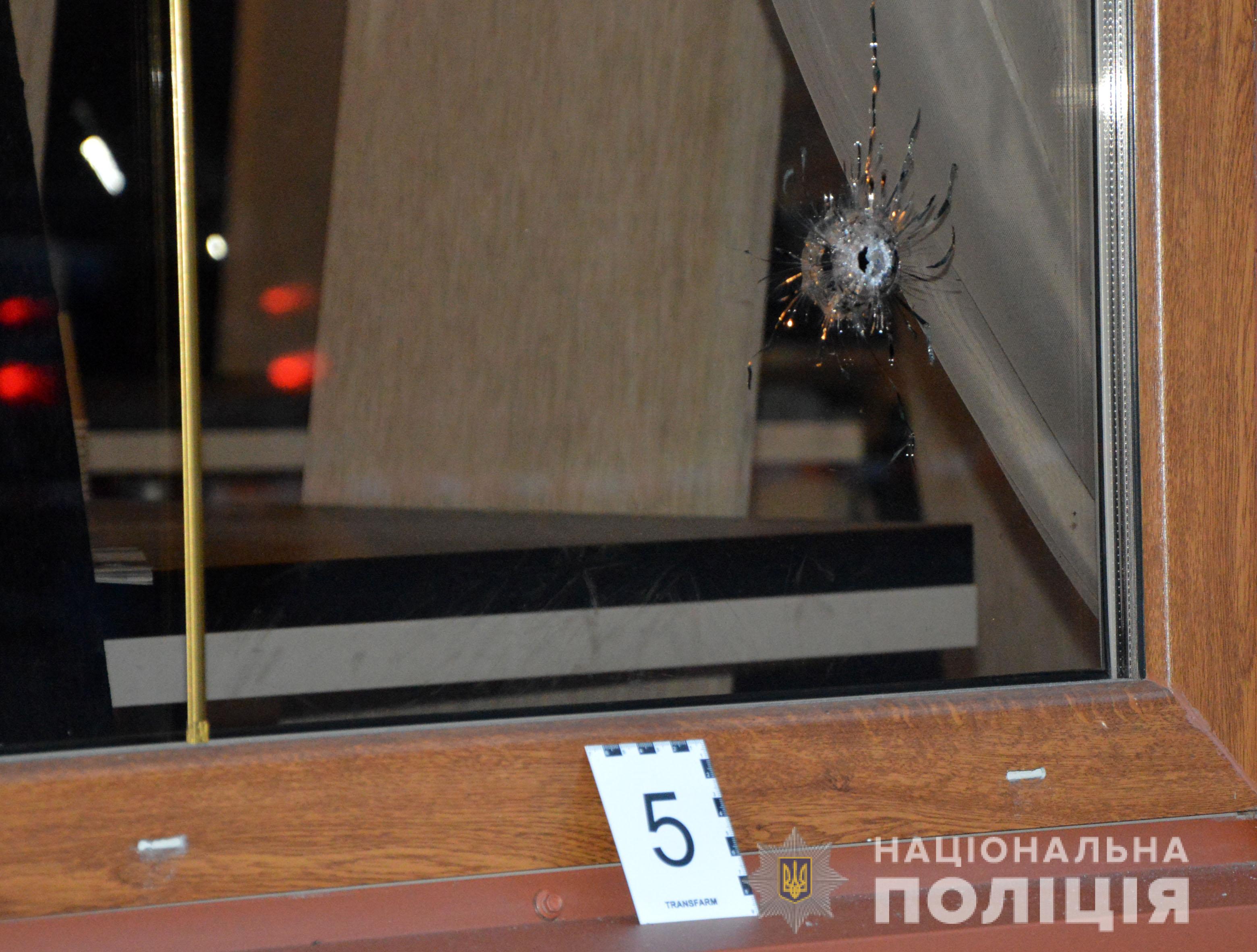 В полиции назвали основную версию смертельной перестрелки в Луцке