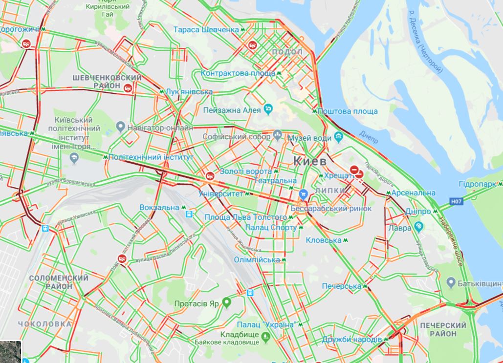 В центр Киева съехались "евробляхеры" и перевозчики: фото