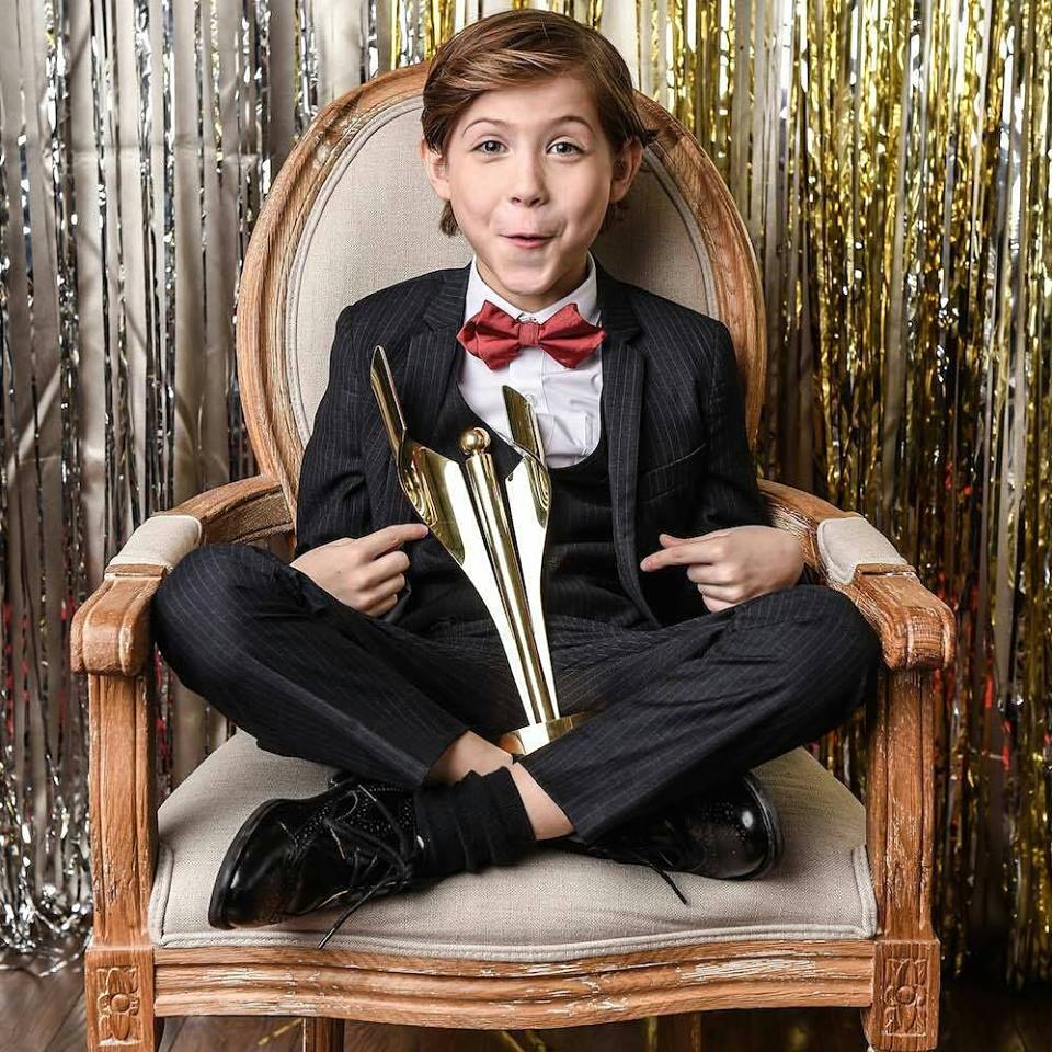 Джейкоб Трембле (фото - facebook/jacobtremblaybrasil) 12-летний актер получит $100 тыс за роль в сиквеле "Сияния" - СМИ