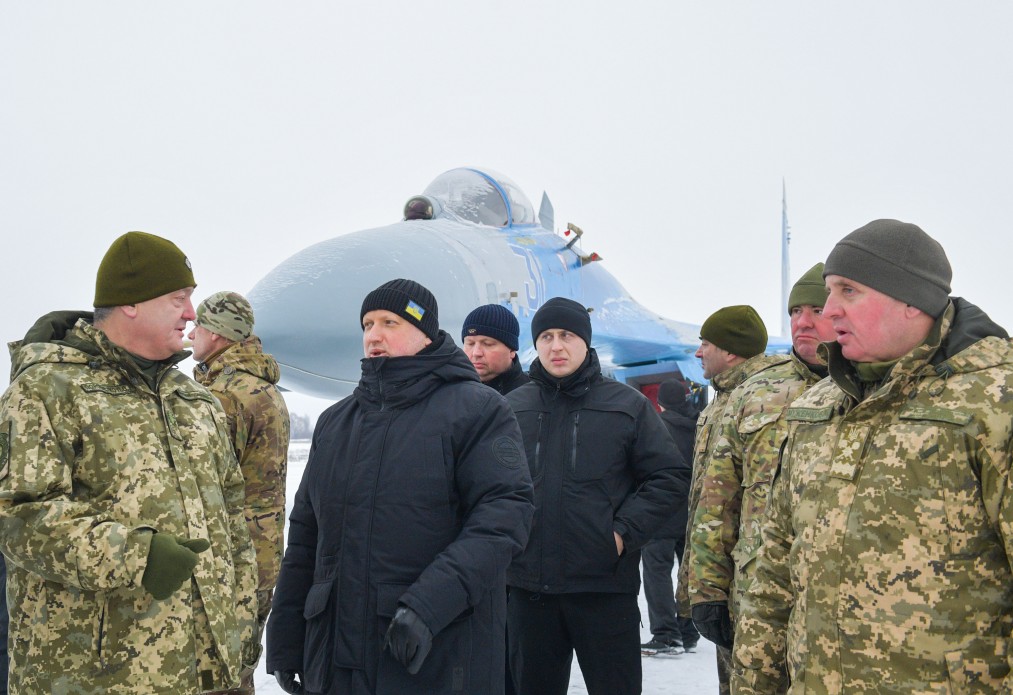 Первые итоги военного положения в Украине. Кто получит повестку