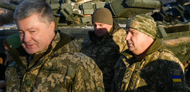 Первые итоги военного положения в Украине. Кто получит повестку - Фото
