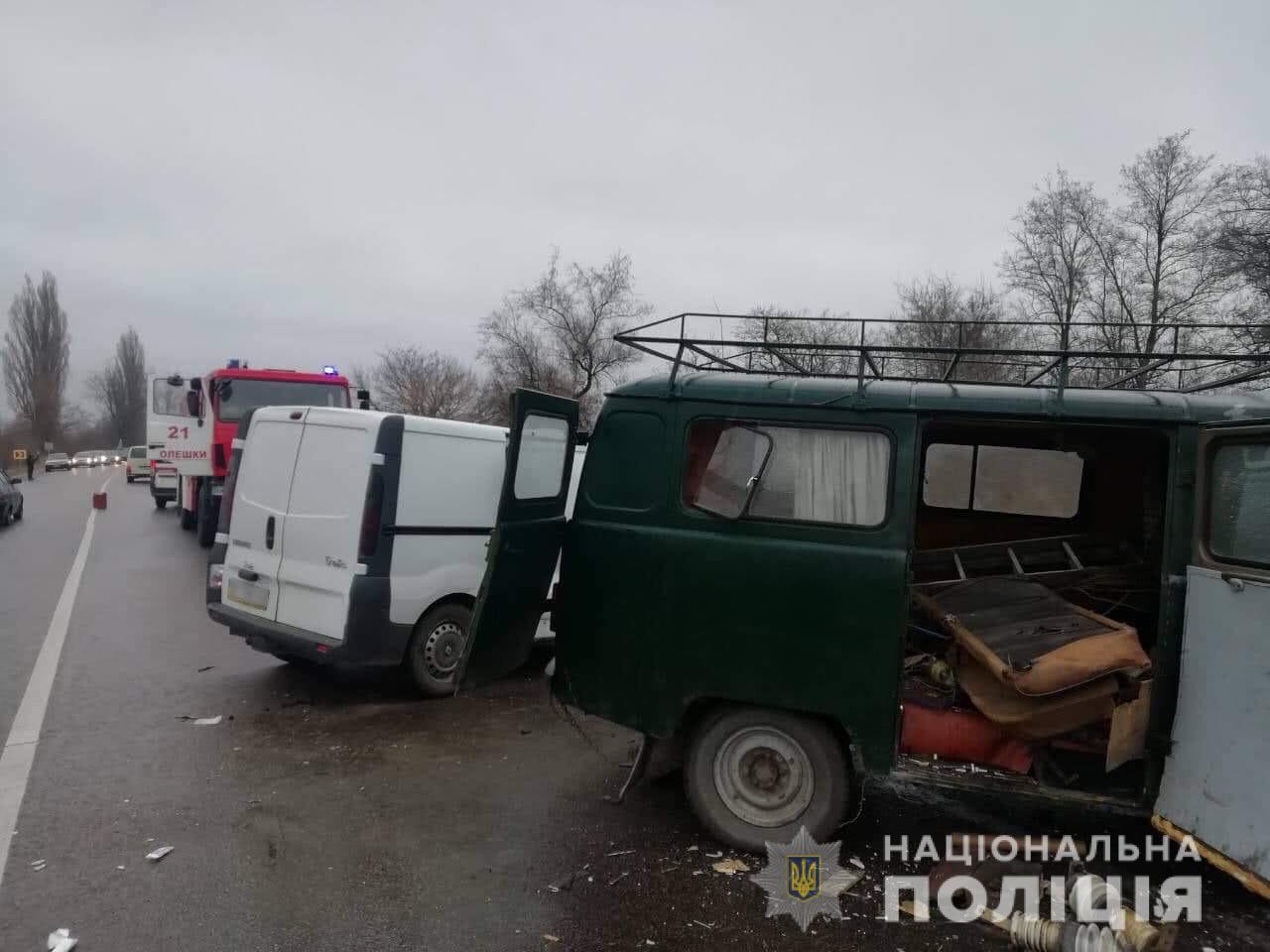 В ДТП в Херсонской области погибли 5 человек