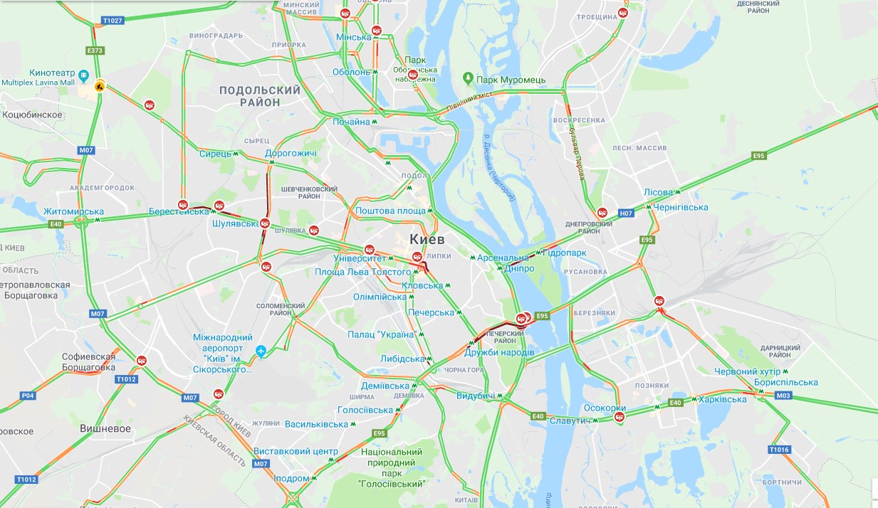 В Киеве серьезные пробки: более 20 ДТП