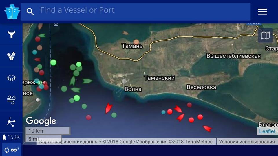 МинВОТ: В Черном море на мель село судно, которое заходило в Крым