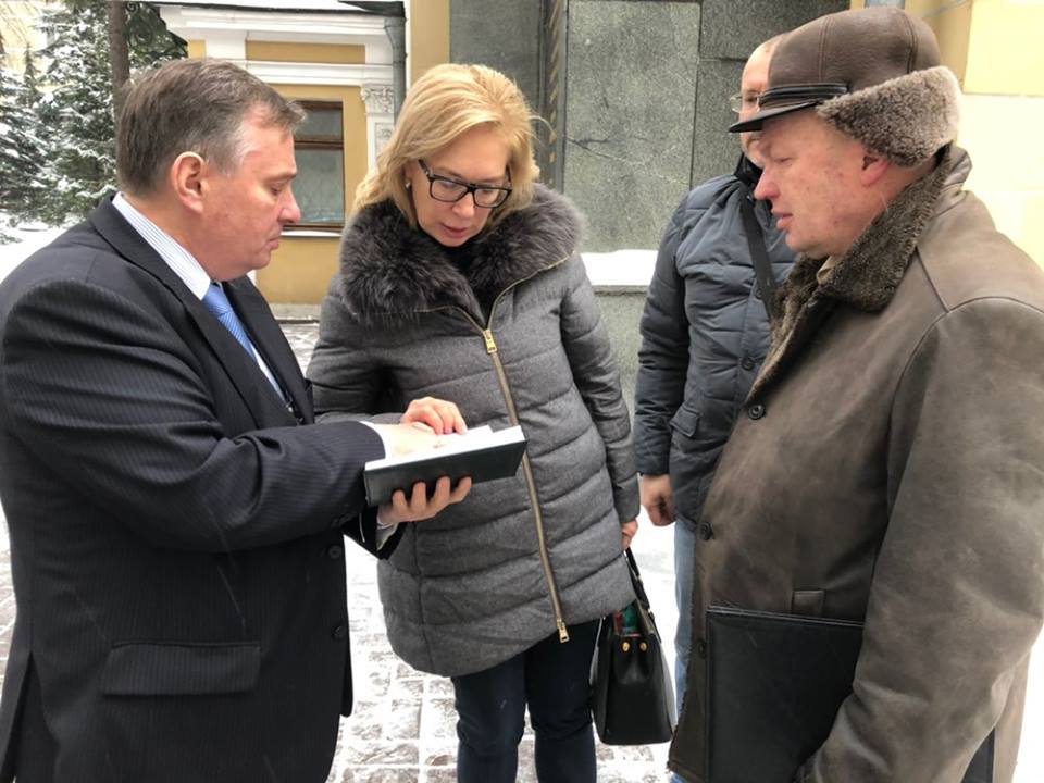 ФСБ препятствует заседанию суда над моряками ВМС: адвокат