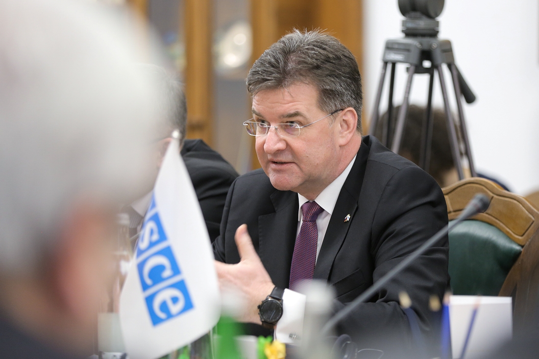 Полторак встретился с новым главой ОБСЕ: о чем говорили - фото