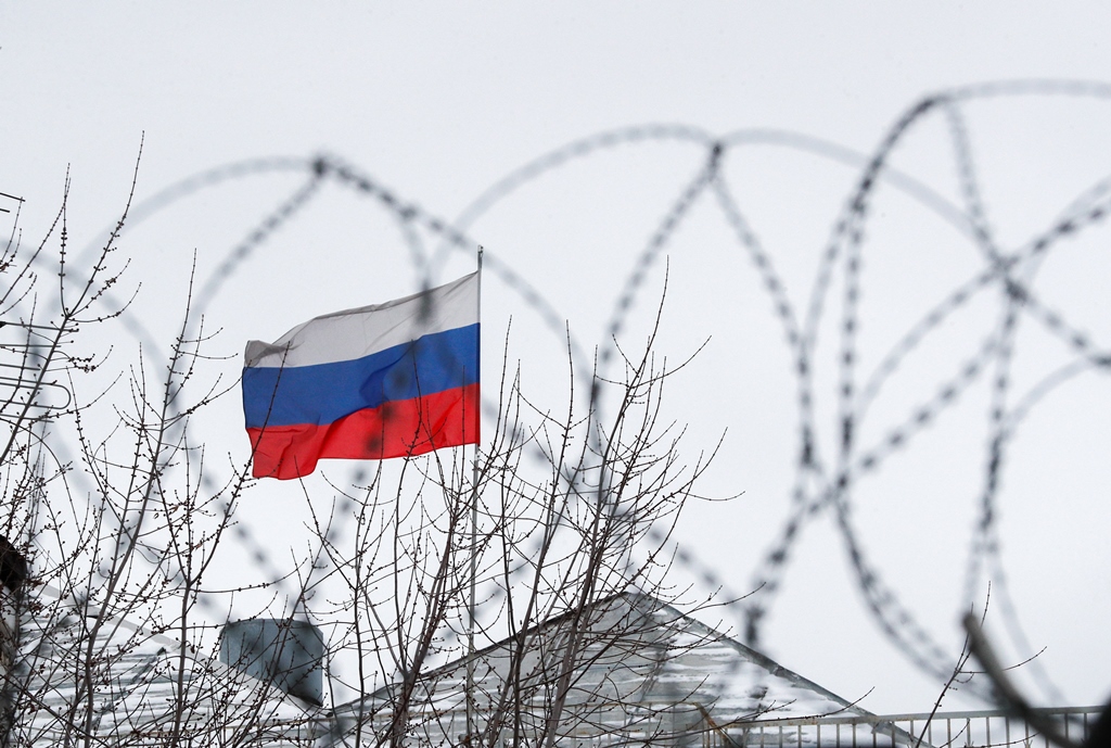 Бизнес-неделя: Коломойский и деньги за ПриватБанк, штраф Фирташа