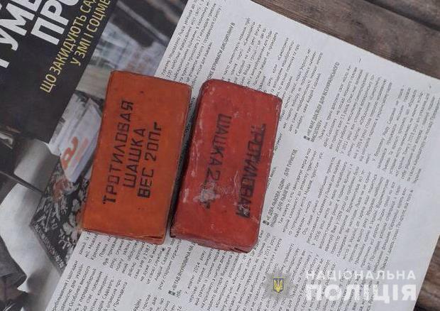 В Одессе на остановке обнаружили взрывчатку
