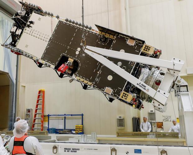 null SpaceX идет на рекорд с новым стартом тяжелой ракеты Falcon Heavy