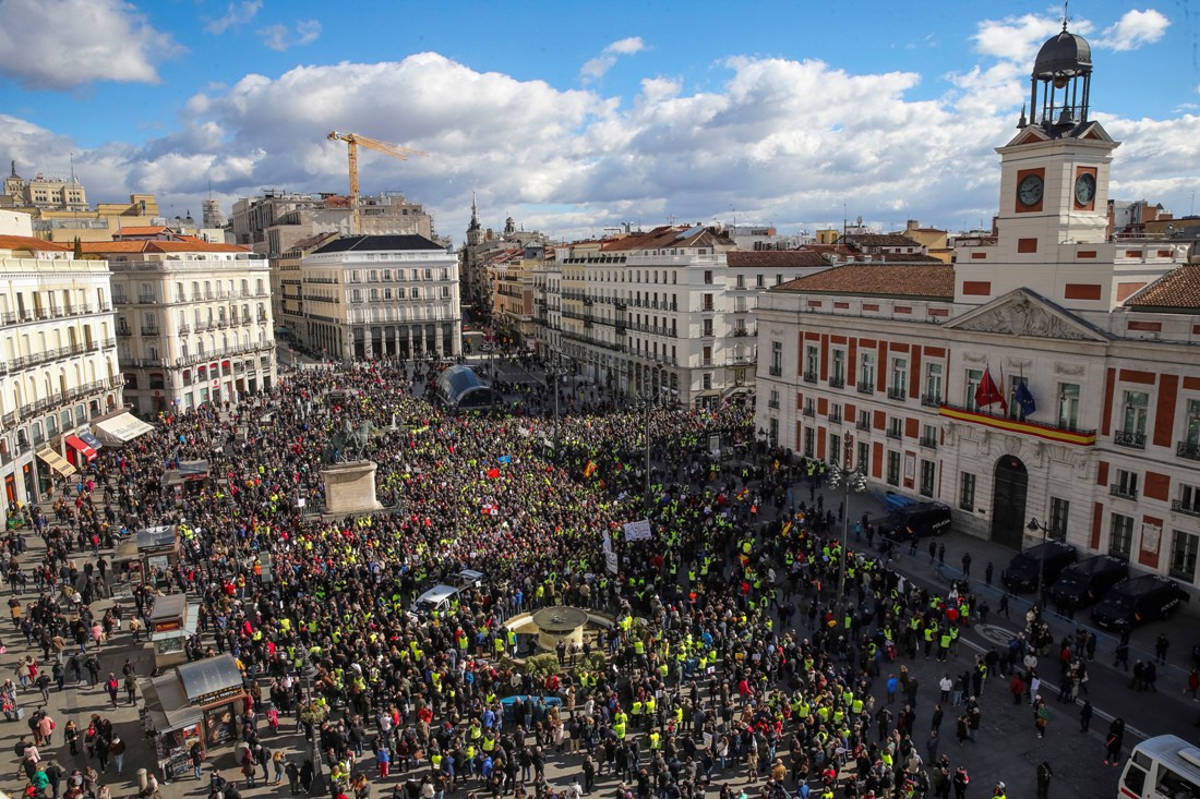 "Я старый, а не глупый": в Испании требовали повышения пенсий