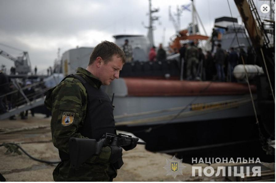 Кто захватил корабли ВСУ в Крыму: установлены личности