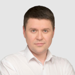 Олег Пахомов