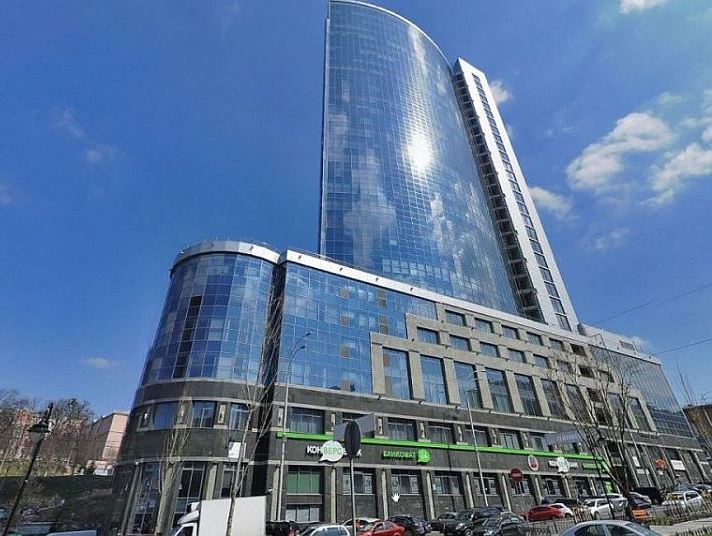 Бизнес-неделя: открытие IKEA, отключение "каналов Медведчука", блэкаут и камбэк Космолот