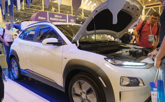 Электрокроссовер Hyundai Kona дебютировал на iForum-2019: фото