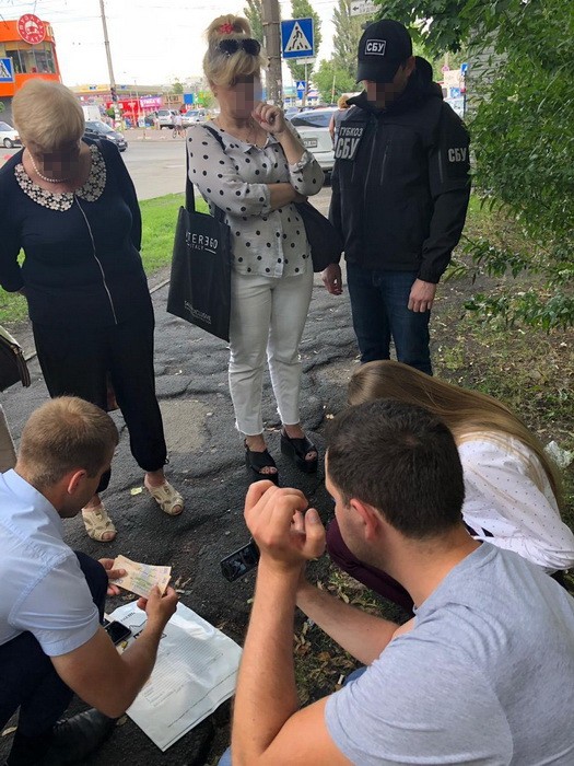 Тренера Нацсборной по подводному спорту задержали на взятке: фото