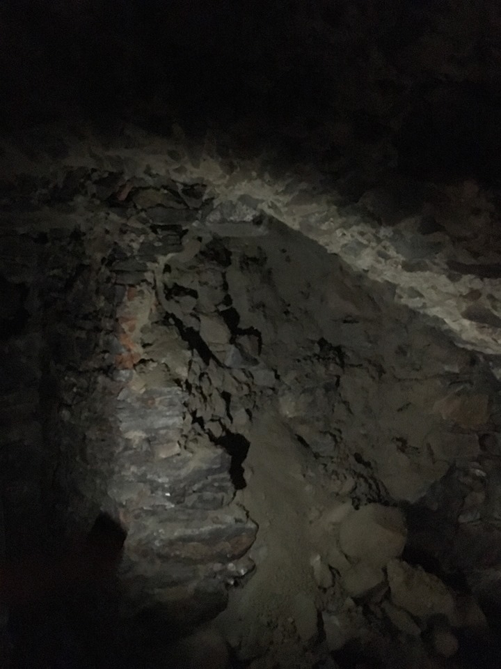 В центре Ужгорода обнаружили неизвестное ранее подземелье: фото