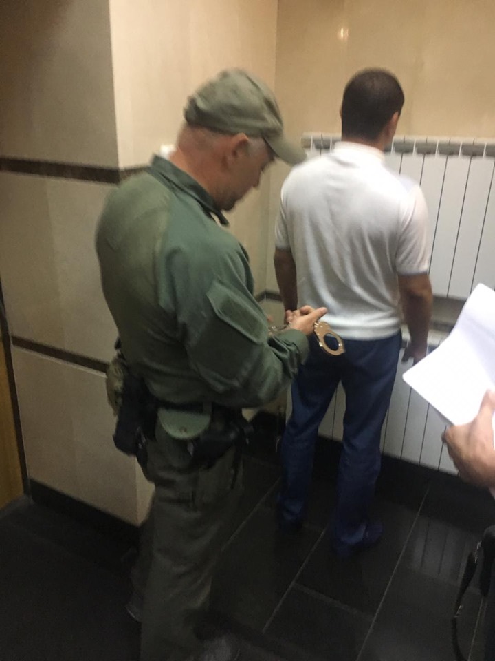 Дело о сигаретах. Задержан экс-замглавы НП Одесской области: фото
