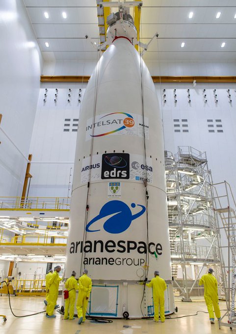 Пять тонн топлива в секунду. Идеальный запуск Ariane 5 - видео
