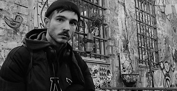 null Тело погибшего "азовца" не могут эвакуировать из серой зоны: фото