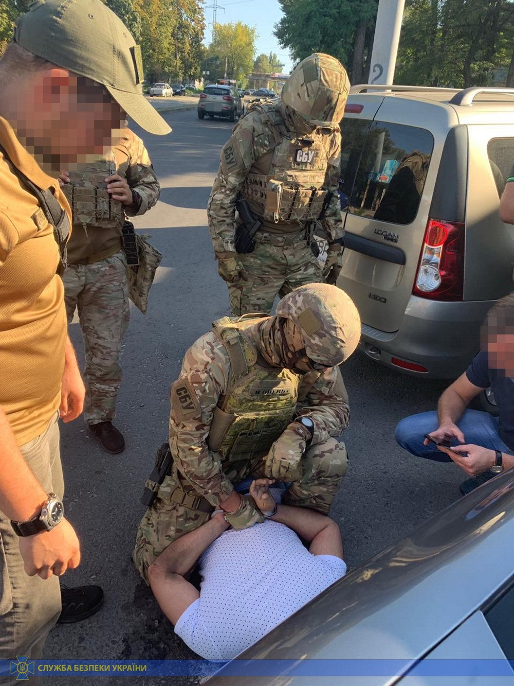 Задержание (Фото: пресс-служба СБУ/ssu.gov.ua) Задержан коп-подозреваемый в заказе убийства: была инсценировка