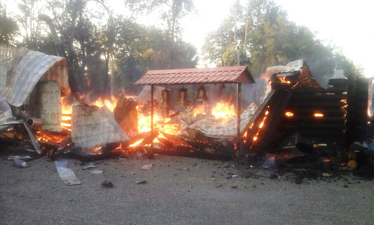 В Кривом Роге сгорела церковь УПЦ: видео, фото