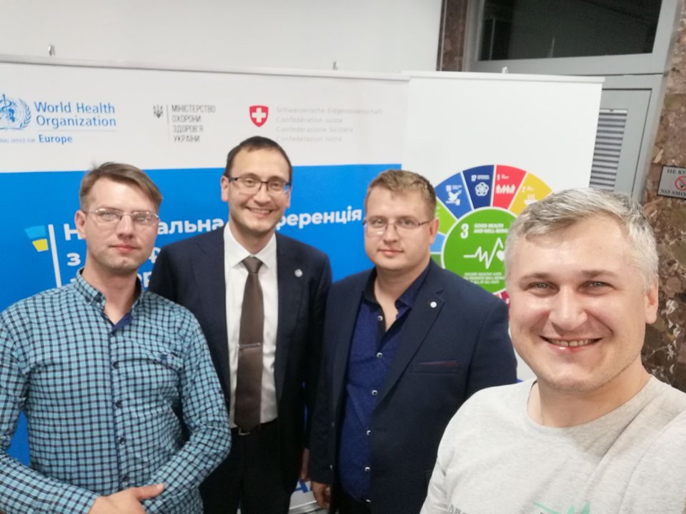 Сергій Сергєєв (ліворуч) разом з колегами, Євген Яковенко (у центрі) (Фото: Sergey Sergeev/Facebook) Сергій Сергєєв (ліворуч) разом з колегами, Євген Яковенко (у центрі) (Фото: Sergey Sergeev/Facebook)