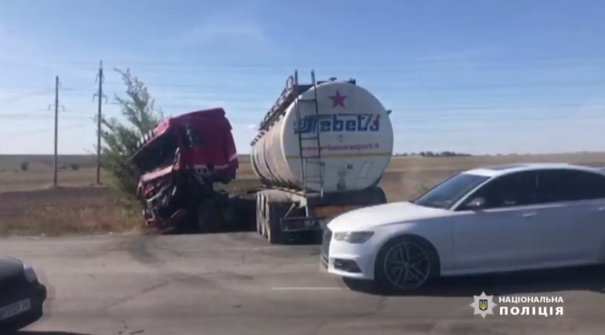 ДТП с маршруткой в Одесской области, погибли 9 человек: видео