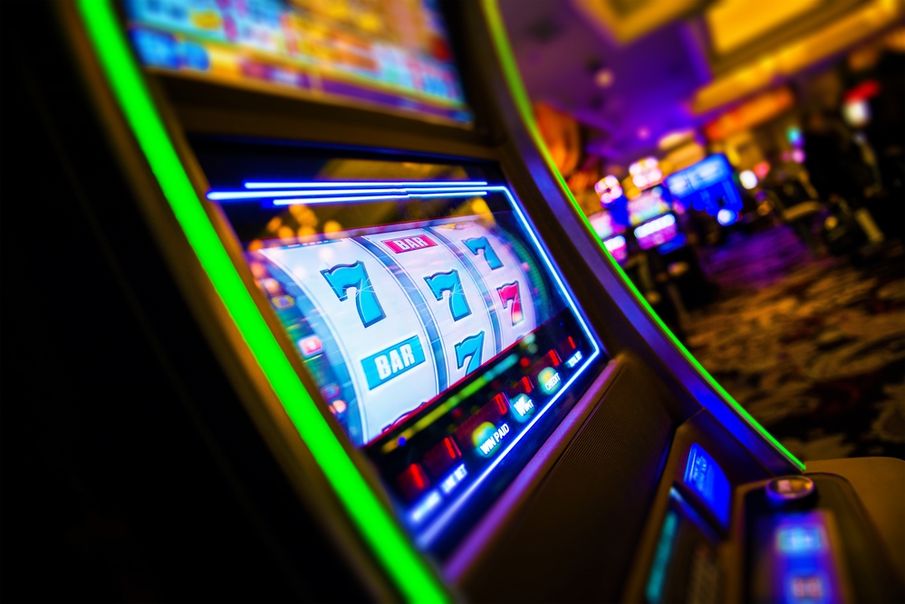 Комиссия по регулированию азартных игр получила около 700 заявок на лицензии за месяц