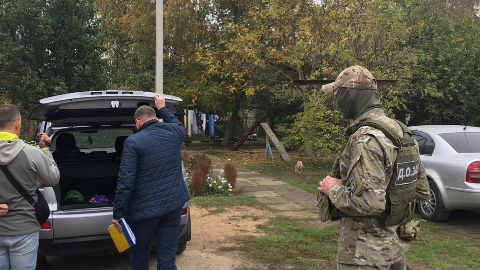 Фото 8 - пресс-служба ГПСУ Полиция разоблачила ОПГ, переправлявшую мигрантов в ЕС: видео