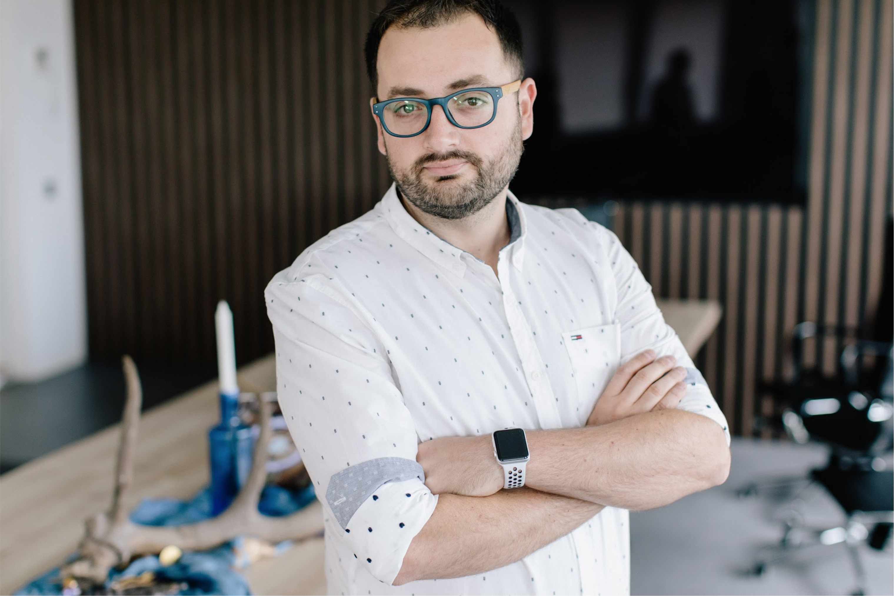 Юрий Лазебников