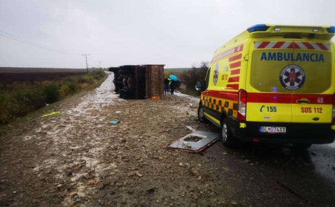 В Словакии грузовик влетел в автобус со школьниками: есть жертвы