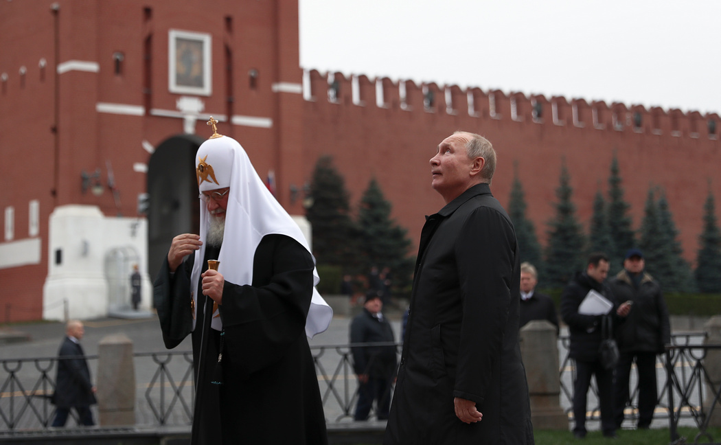 Як культ смерті став новою релігією у Росії, а Захід це пропустив. Огляд західних медіа (26 березня) - Фото