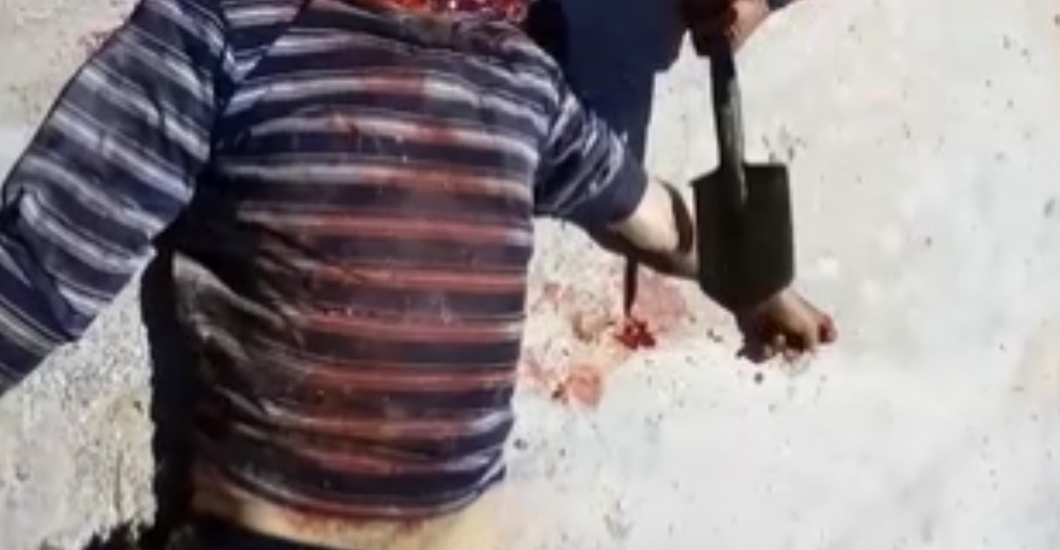 "Позвонки ломай!" СМИ показали зверства ЧВК Вагнер в Сирии (18+)