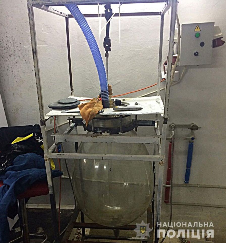 синдикат5 Полиция: Разоблачен синдикат, изъяты наркотики на 25 млн - фото