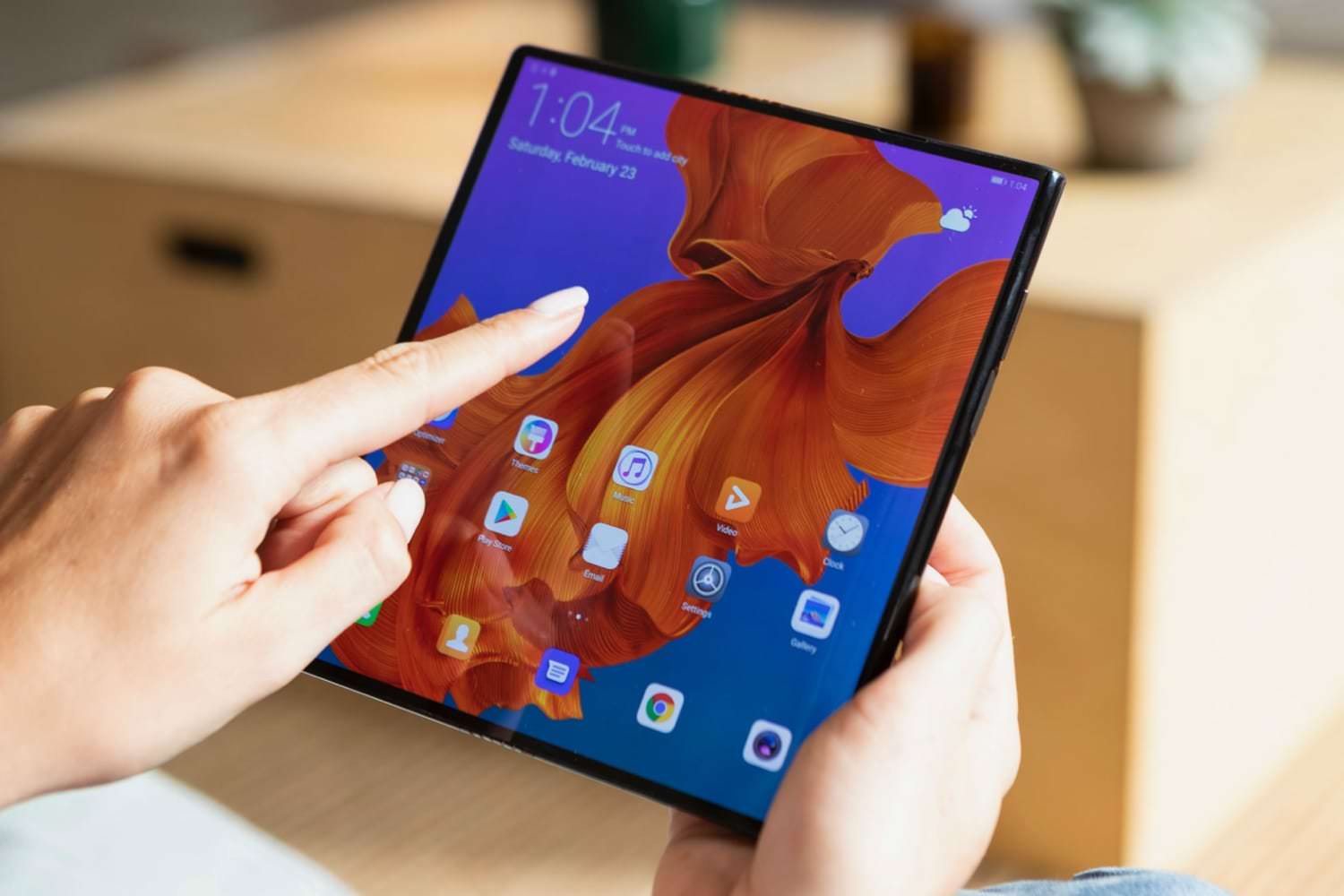 Huawei-Mate-X