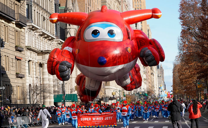 Над улицами Нью-Йорка летали герои культовых мультфильмов: фото