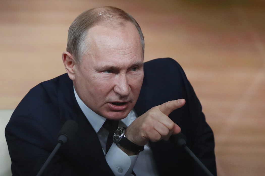 Выборы по-новому, Путин бросил вызов Зеленскому, древний паук: новости недели