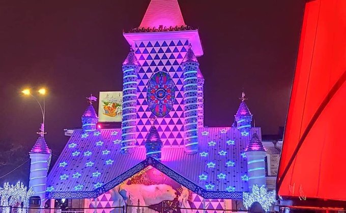 В Харькове открыли домик Деда Мороза за 6,2 млн: фото, видео