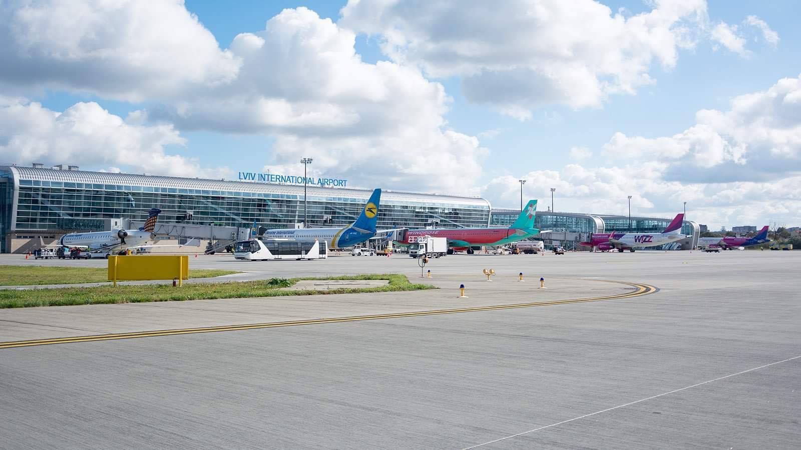 Отдать аэропорты в концессию: решит ли это проблему предприятий
