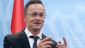 Глава МИД Венгрии в Китае обвинил Европу в "глобализации войны". У Кулебы отреагировали - новости Украины, Политика