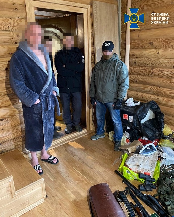 Хотели расправиться с экс-бизнес-партнером. СБУ задержала подозреваемых: фото