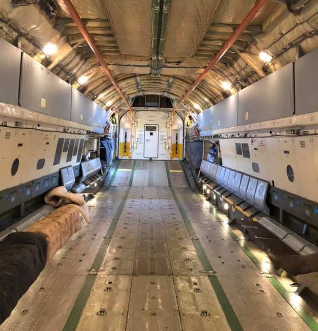 Аппараты ИВЛ, экспресс-тесты и маски для Украины: в Китай вылетает военный Ил-76