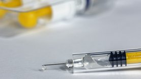 В США сообщили результаты первых испытаний вакцины от коронавируса: есть эффект