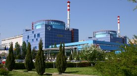 Хмельницкая АЭС на три месяца остановила энергоблок