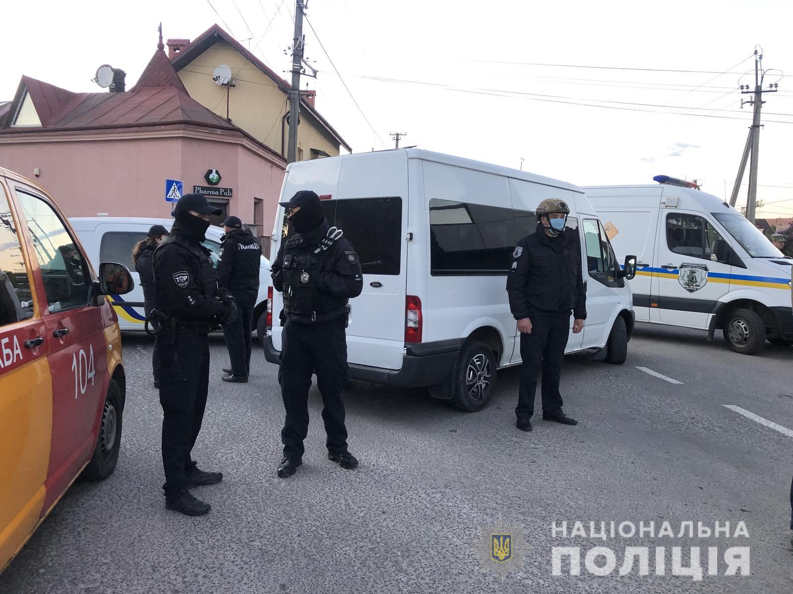 Во Львовской области мужчина угрожал взрывом в ресторане. Он задержан