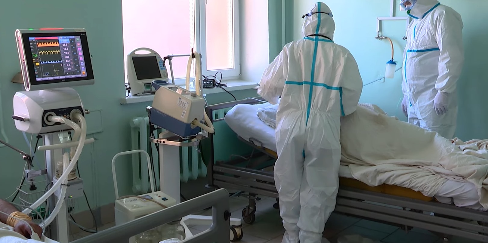 Опасные антирекорды COVID-19: максимум заболевших и погибших. Когда ужесточат карантин? - Фото