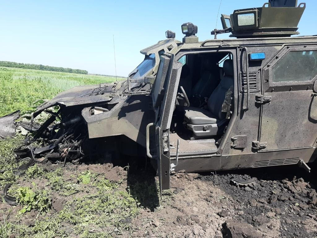На месте взрыва автомобиля ВСУ в Авдеевке (Фото: пресс-служба Офиса генпрокурора) На месте взрыва автомобиля ВСУ в Авдеевке (Фото: пресс-служба Офиса генпрокурора)