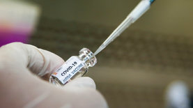 Коронавирус. Еврокомиссия подписала первый договор на закупку вакцины